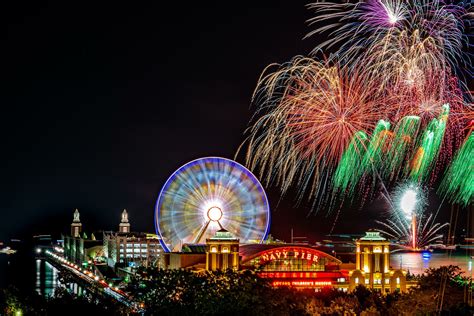 Celebrate Valentine's Day: Navy Pier