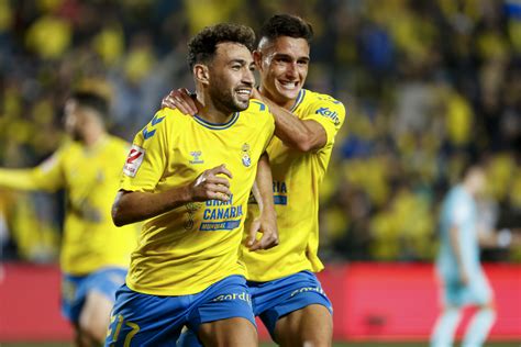 Live Blog: Barcelona At Las Palmas