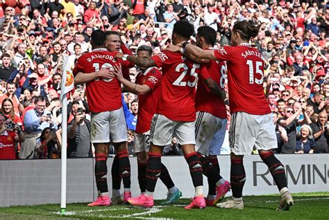 Man United Edge Everton In Late Premier League Thriller