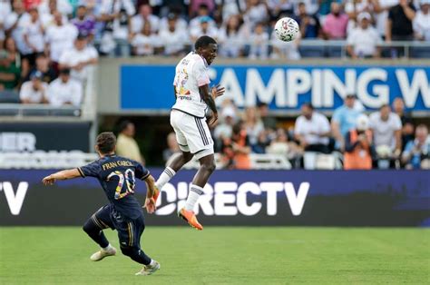 Weah Stars As Real Madrid Beats Man City